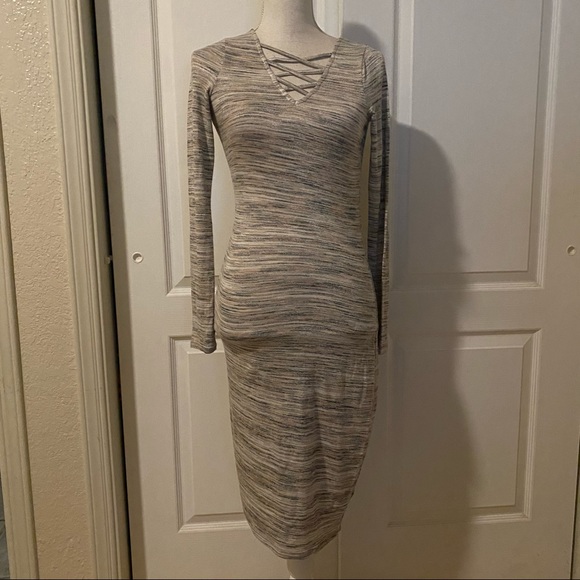 Gianni Bini Dresses & Skirts - NWOT GB WOMAN'S BROWN DRESS XS